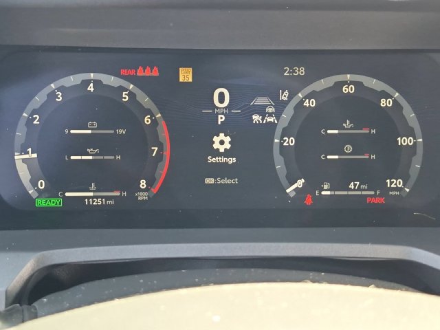 Used 2025 Toyota Tacoma TRD Off-Road AWD/4WD image 18