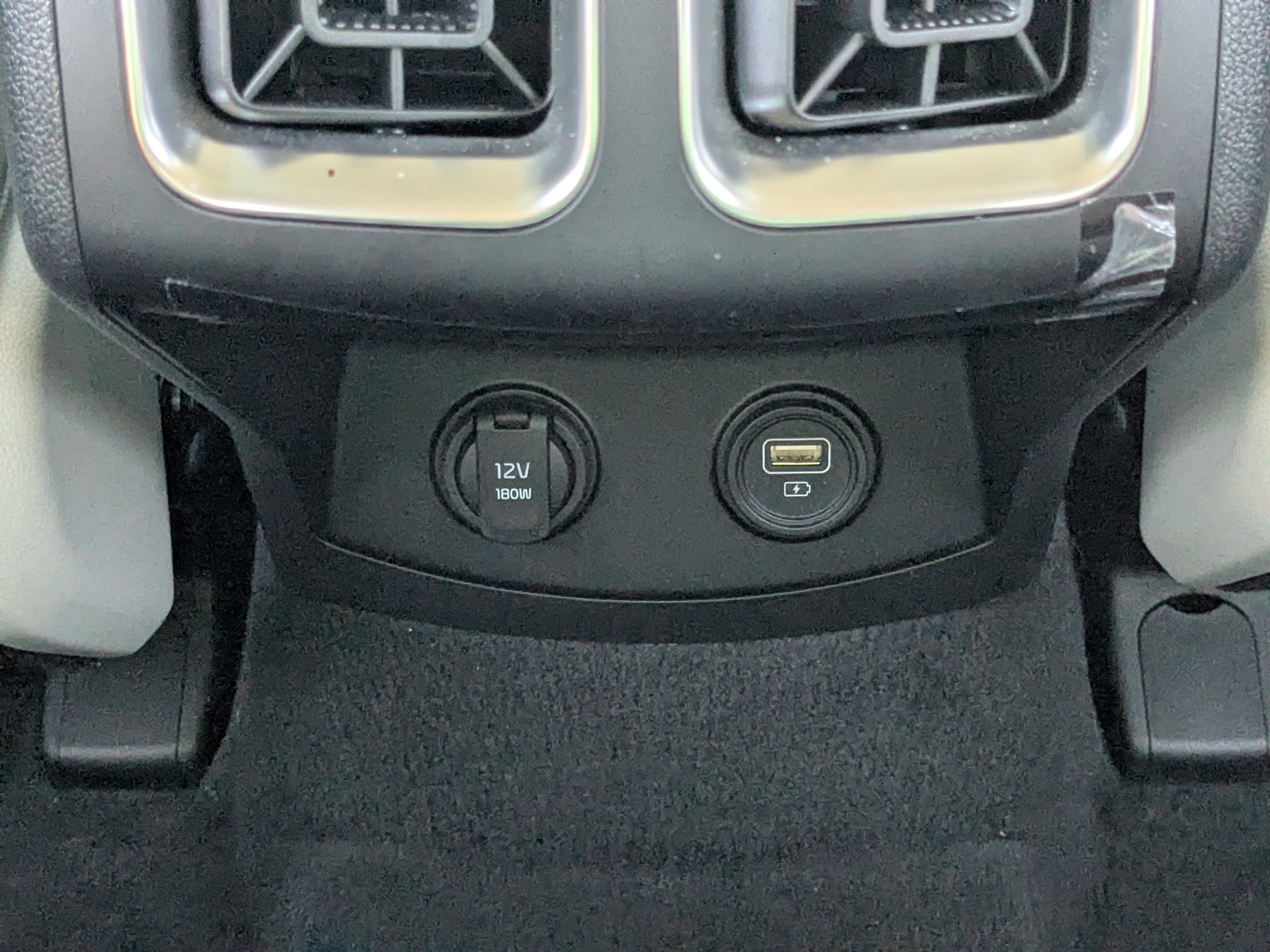 Used 2023 Kia Sorento S image 17