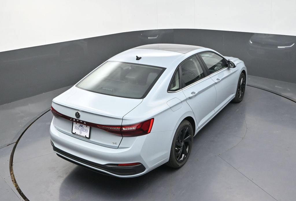 New 2026 Volkswagen Jetta SE image 18