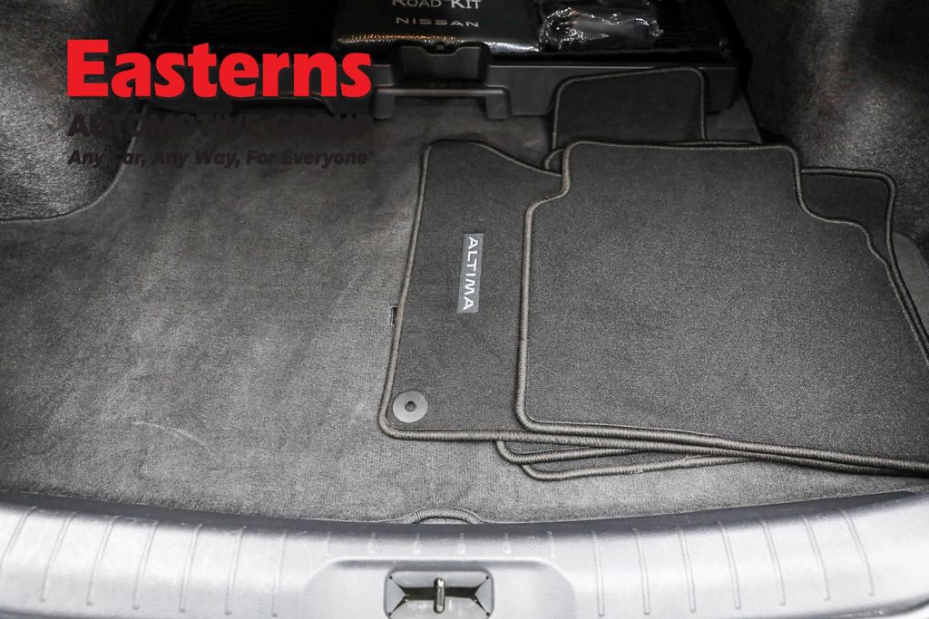 Used 2025 Nissan Altima 2.5 SL image 9