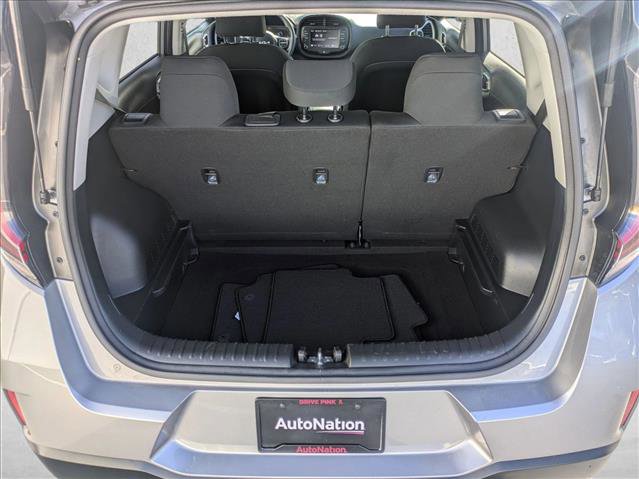 Used 2025 Kia Soul LX w/ LX Technology Package image 6
