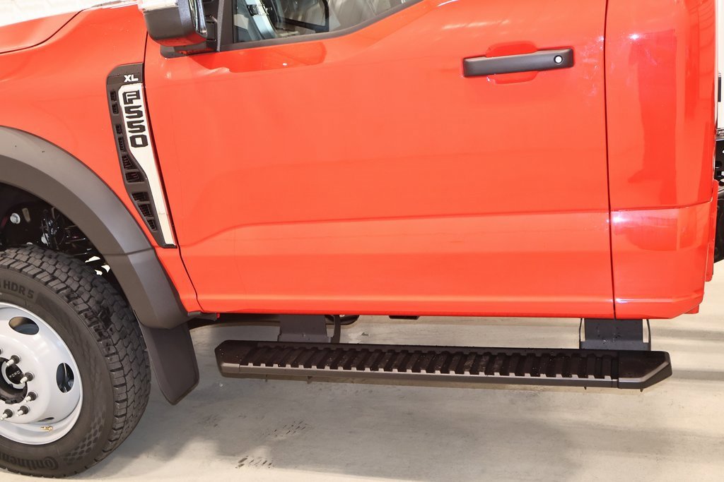 New 2026 Ford F550 4x4 Regular Cab Super Duty image 23