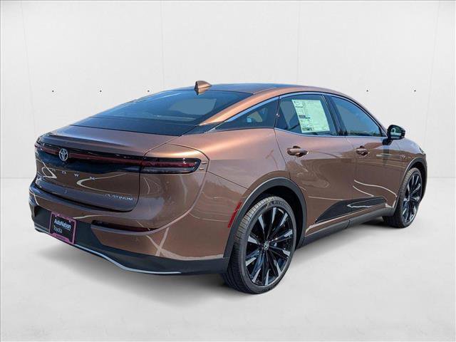 New 2026 Toyota Crown Platinum image 2