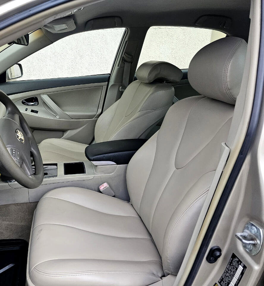 Used 2007 Toyota Camry LE image 23