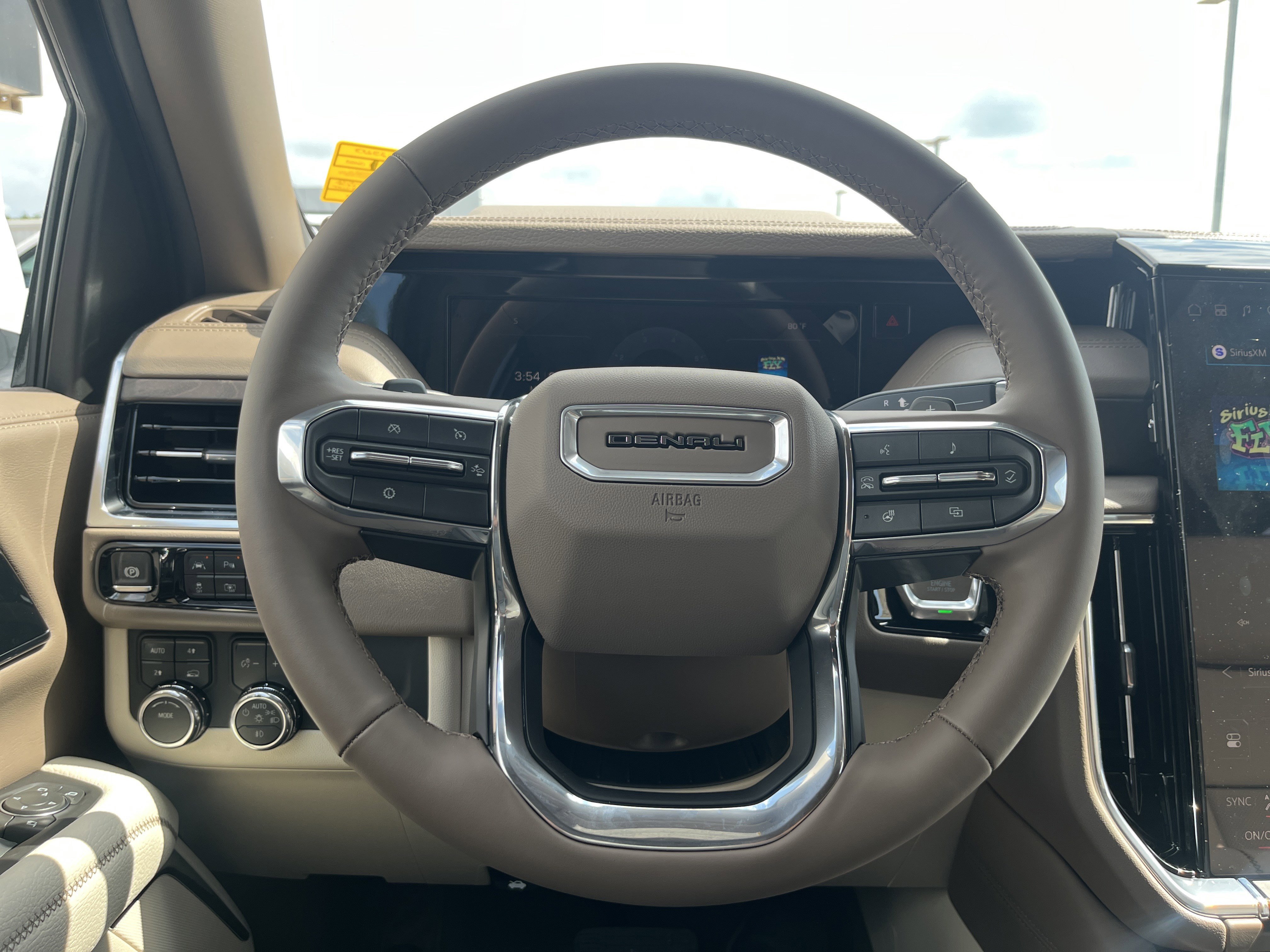 New 2026 GMC Yukon XL Denali w/ Sun & Power Step Package AWD/4WD image 7