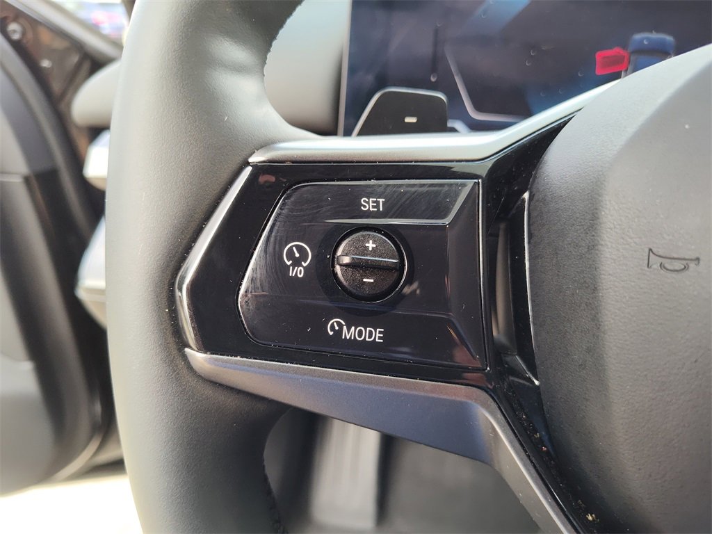 Used 2024 BMW 530i w/ Premium Package image 25