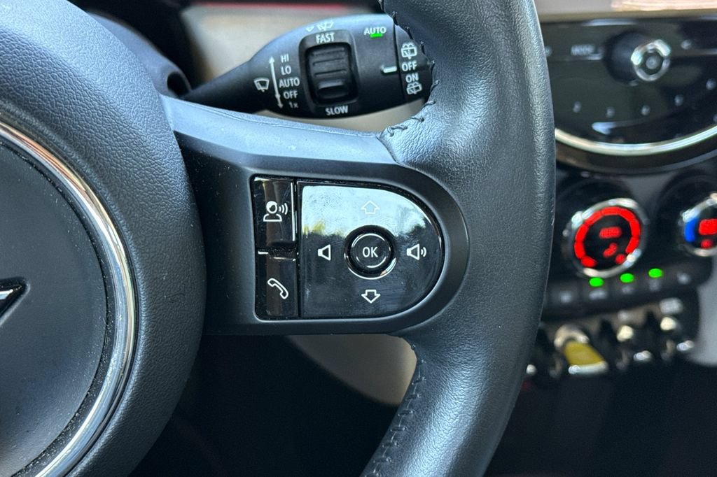 Used 2023 MINI Cooper SE FWD image 35