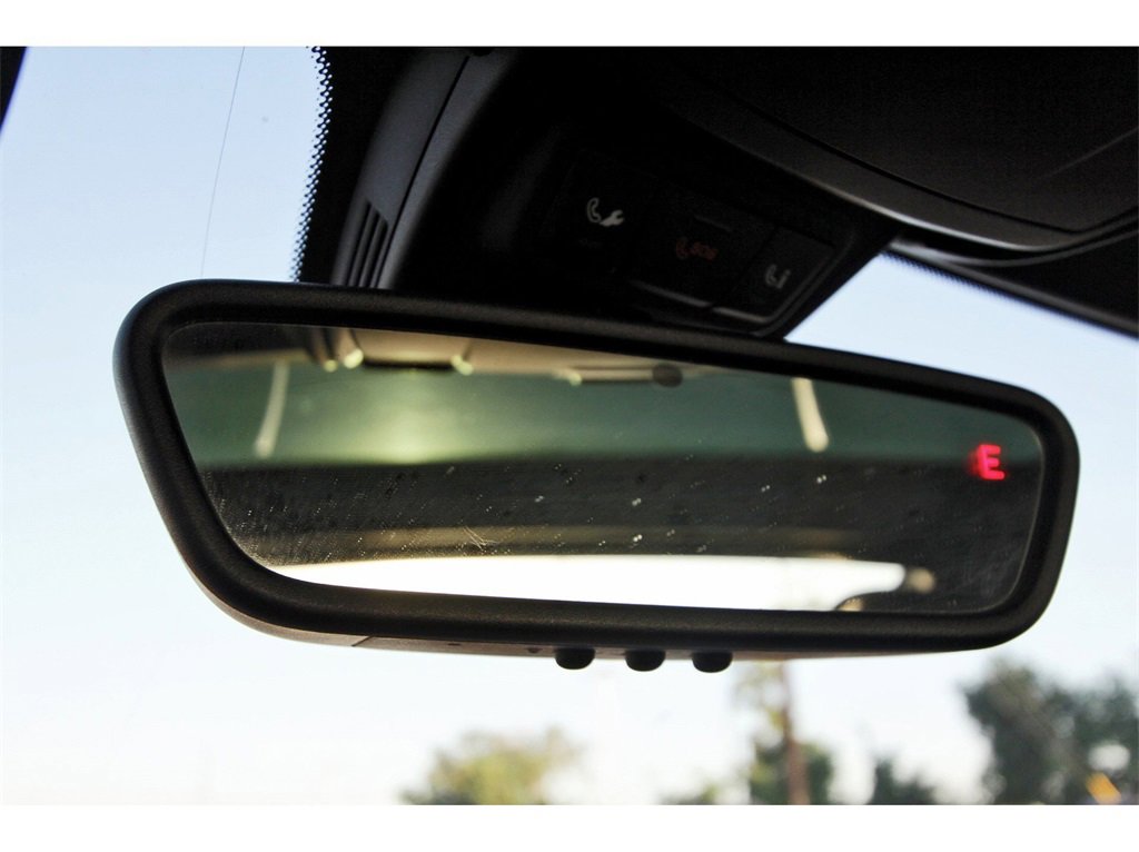 Used 2020 Mercedes-Benz SLC 300 image 22