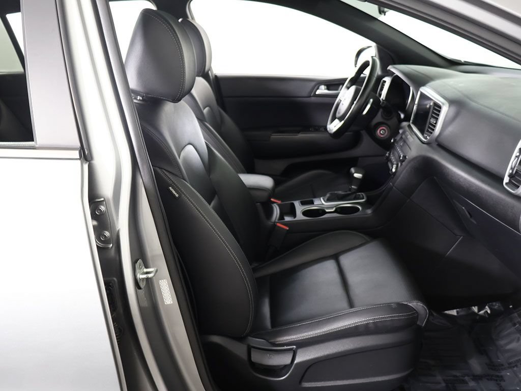 Used 2022 Kia Sportage Nightfall Edition FWD image 27