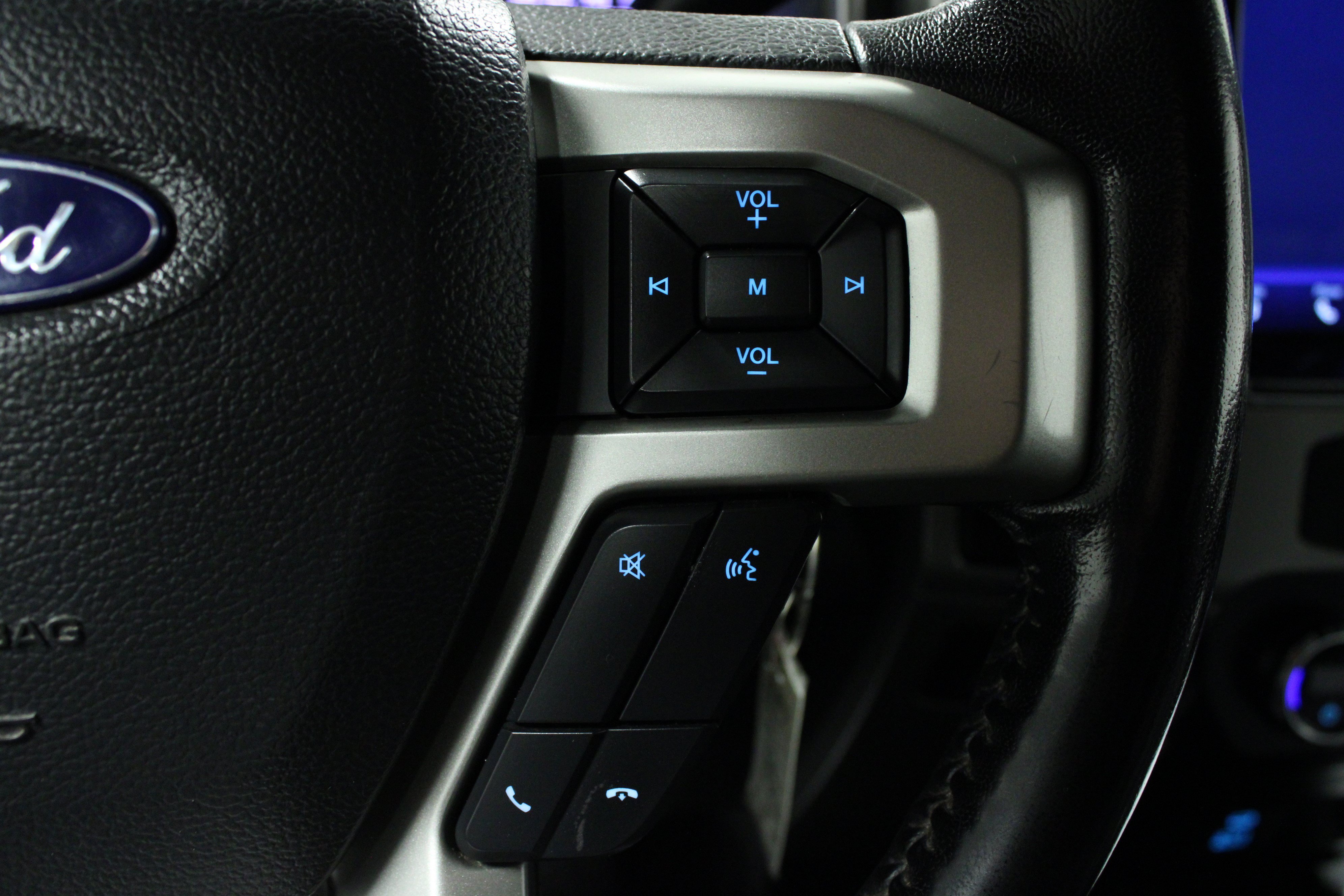 Used 2022 Ford F350 Lariat AWD/4WD image 21