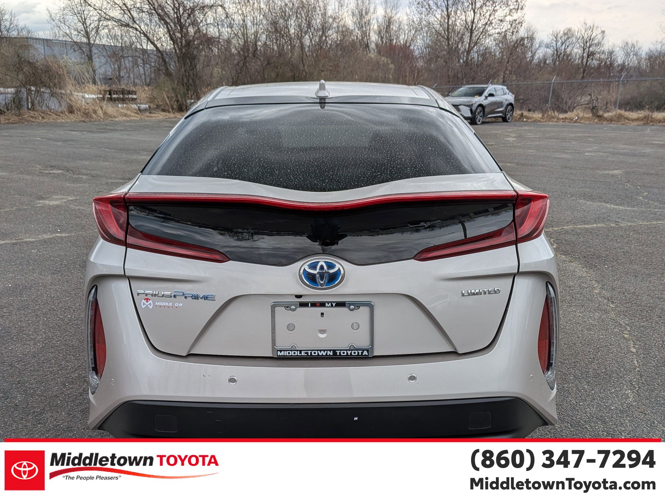 Certified 2020 Toyota Prius Prime Limited FWD image 4