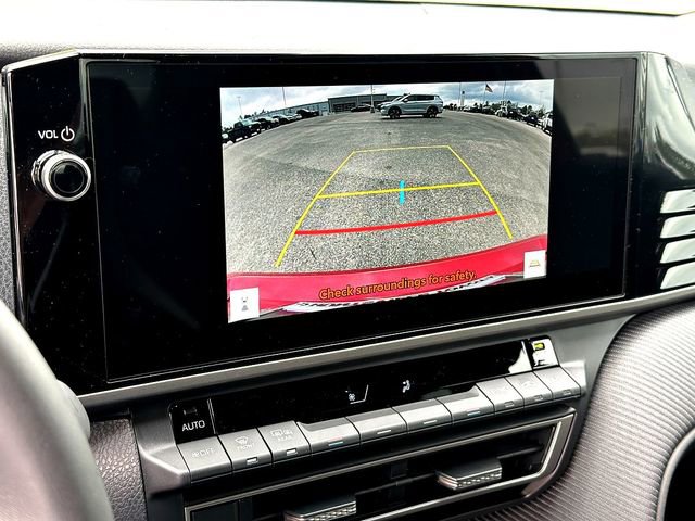 New 2026 Toyota Camry Hybrid image 13