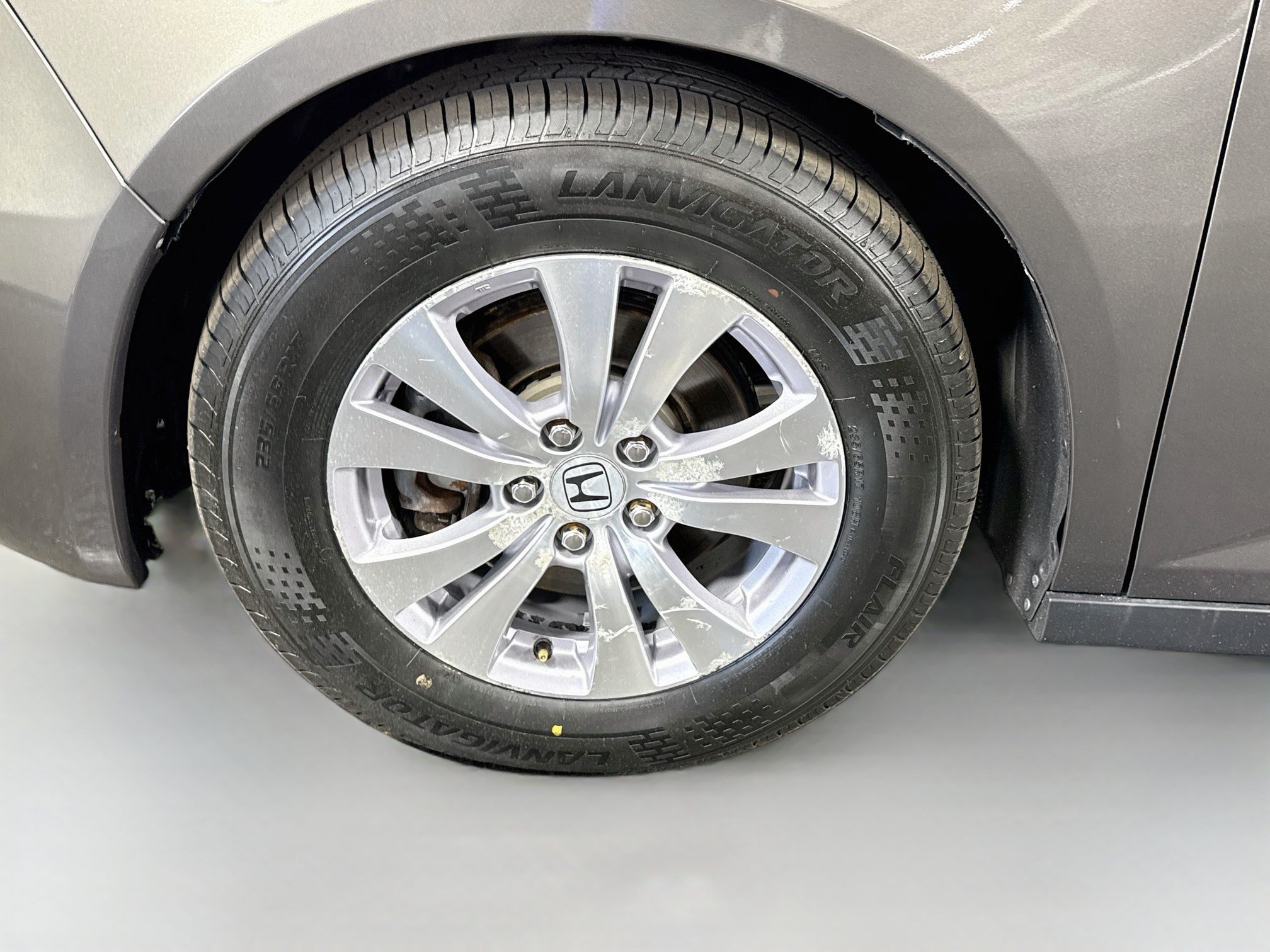 Used 2017 Honda Odyssey EX image 36