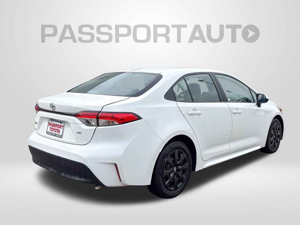 Used 2024 Toyota Corolla LE FWD image 8