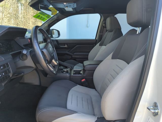 Used 2024 Toyota Tacoma TRD Off-Road image 11