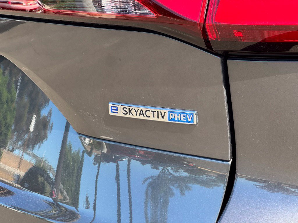 Certified 2024 MAZDA CX-90 Plug-In Hybrid w/ Preferred AWD/4WD image 25