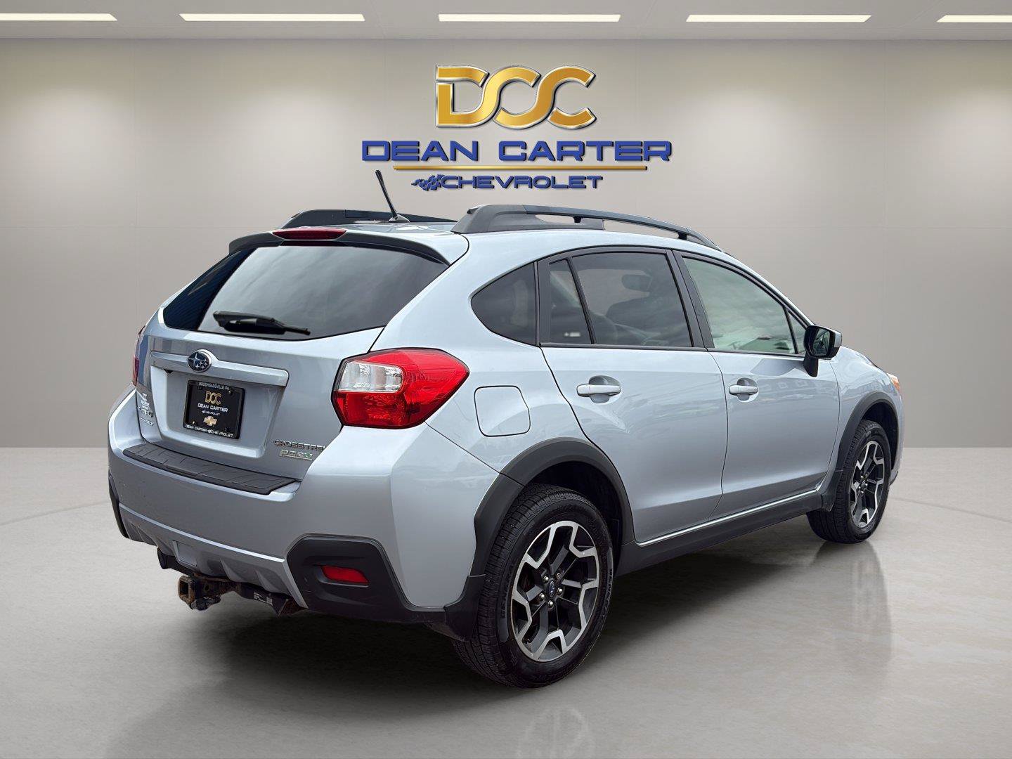 Used 2017 Subaru Crosstrek 2.0i Premium w/ Moonroof Package AWD/4WD image 5