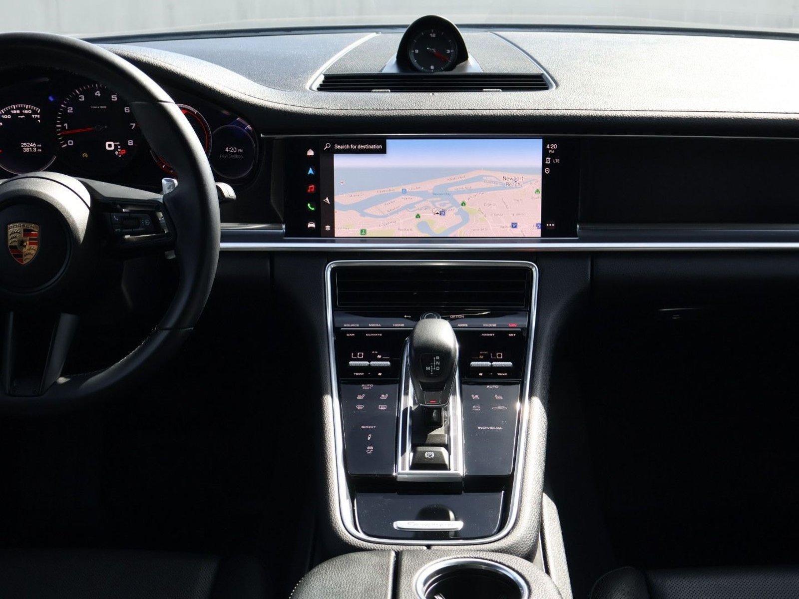 Certified 2023 Porsche Panamera Platinum Edition RWD image 16
