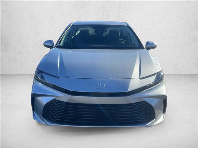 Used 2025 Toyota Camry LE image 2