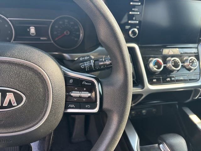 Used 2021 Kia Sorento LX image 18