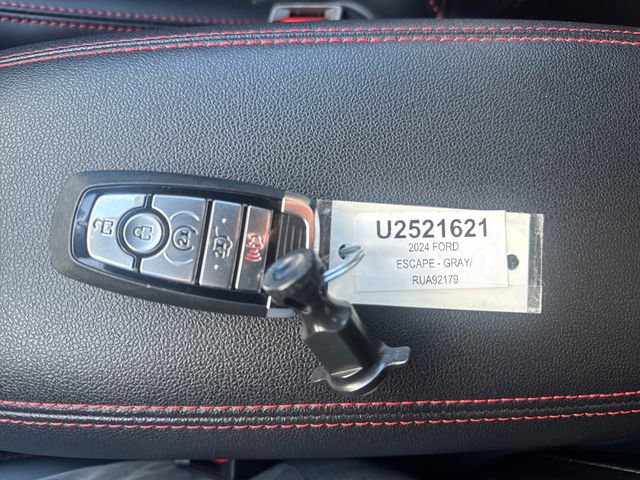 Used 2024 Ford Escape ST-Line Select w/ Tech Pack #1 image 18