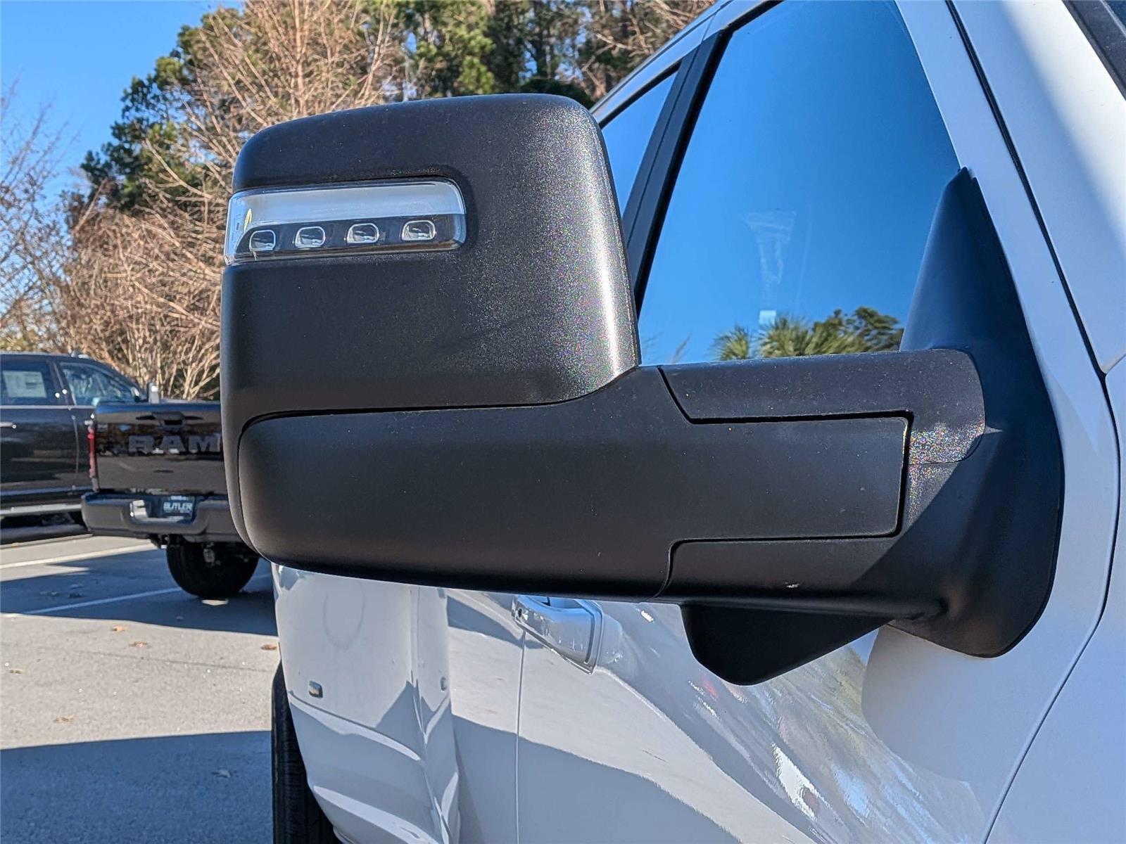 New 2026 RAM 3500 Laramie AWD/4WD image 11