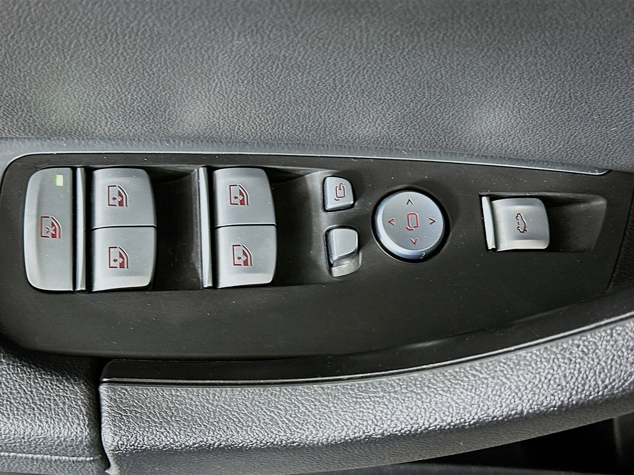 Used 2024 BMW X3 sDrive30i image 15