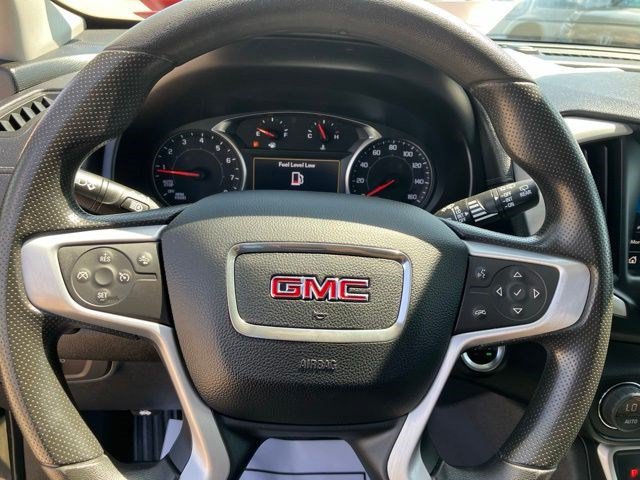 Used 2023 GMC Terrain SLE w/ Driver Convenience Package AWD/4WD image 16