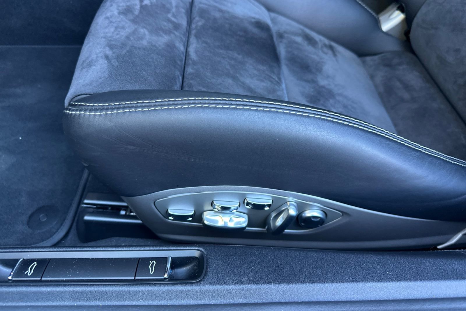 Used 2015 Porsche 911 GT3 image 14