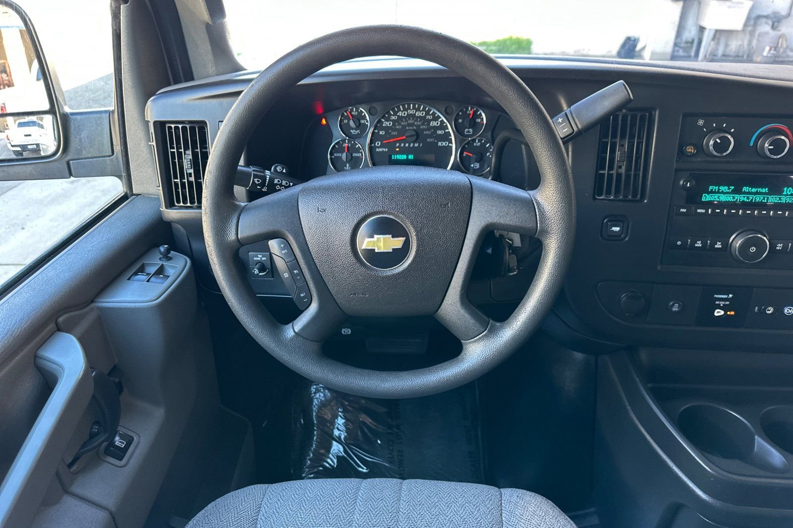 Certified 2019 Chevrolet Express 3500 LT w/ LT Preferred Equipment Group image 16