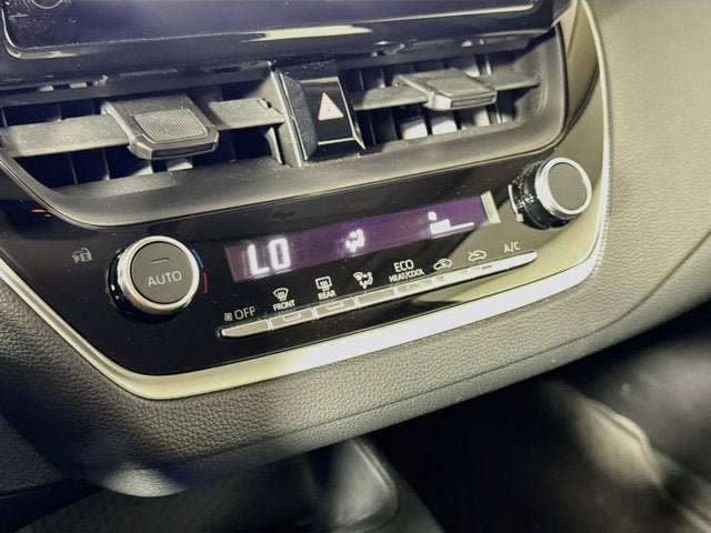 Used 2024 Toyota Corolla LE FWD image 15