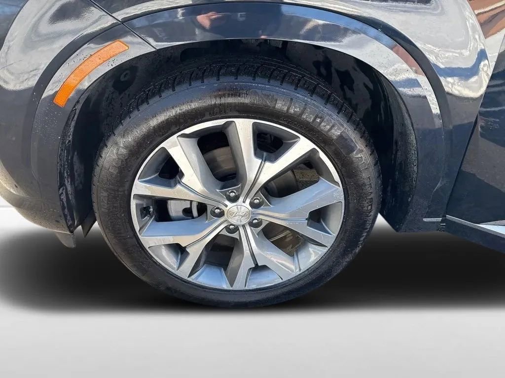 Used 2021 Hyundai Palisade Limited image 10