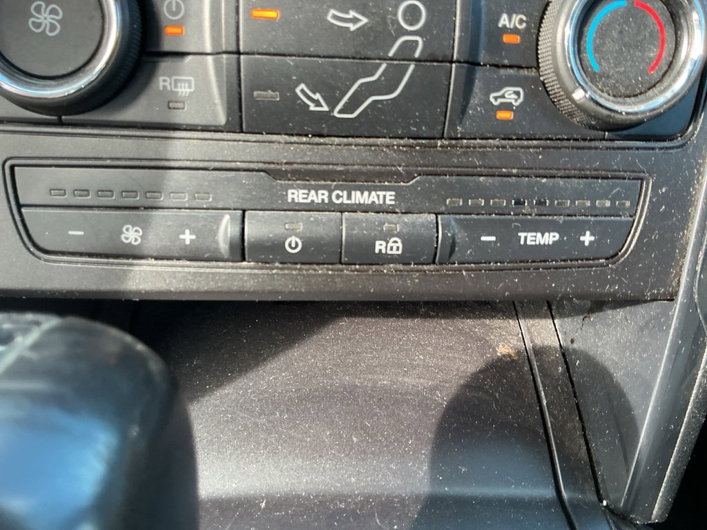 Used 2018 Ford Explorer FWD image 25