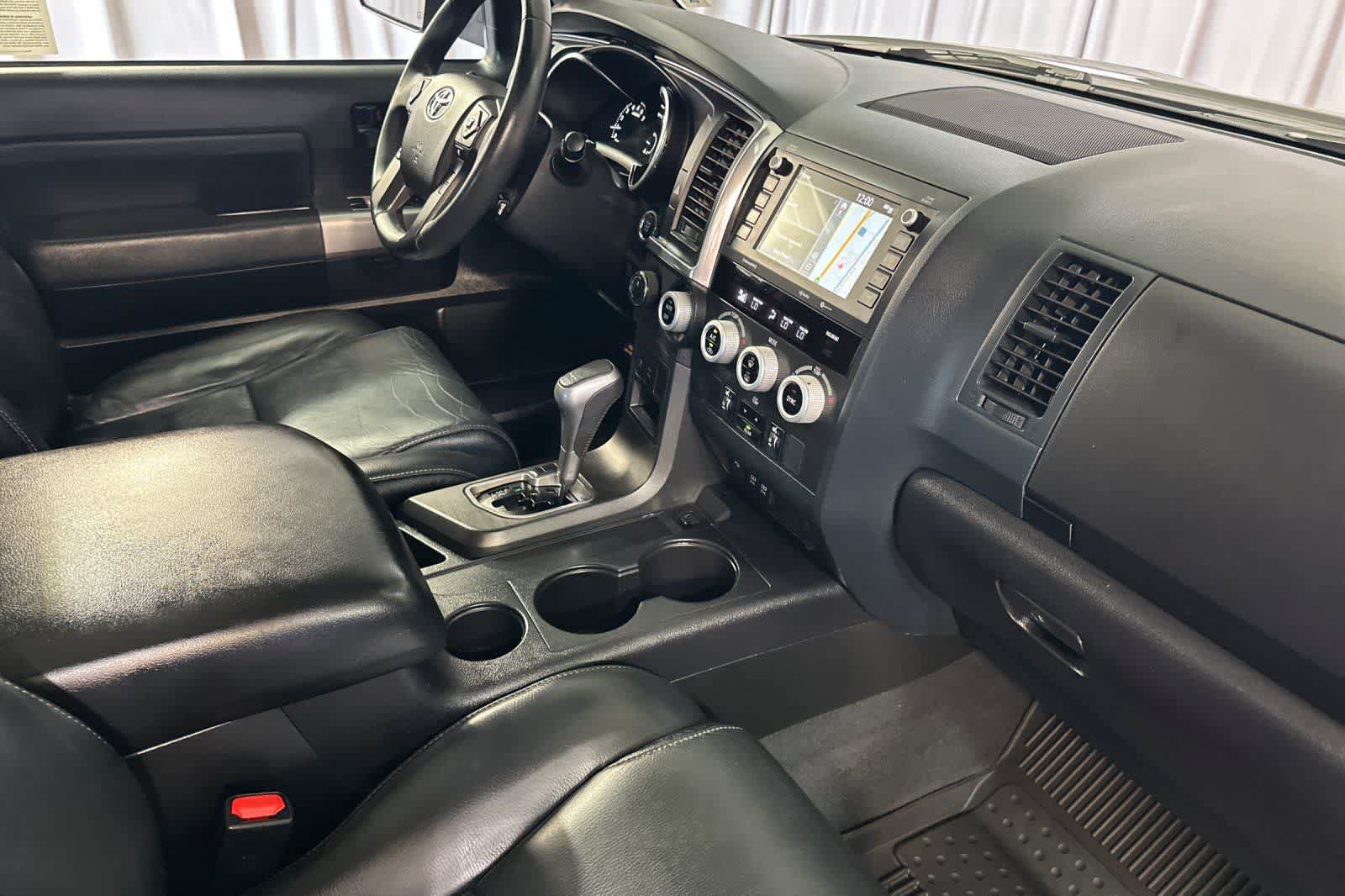 Used 2021 Toyota Sequoia TRD Sport w/ TRD Sport Premium Package AWD/4WD image 20