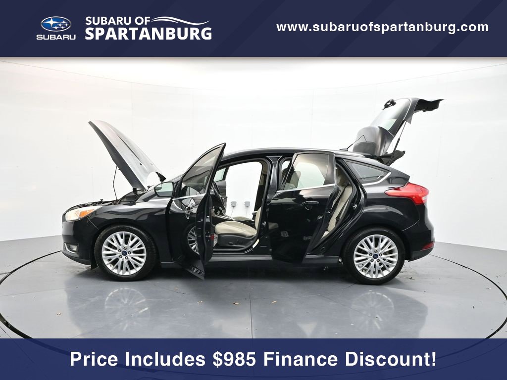 Used 2016 Ford Focus Titanium image 37