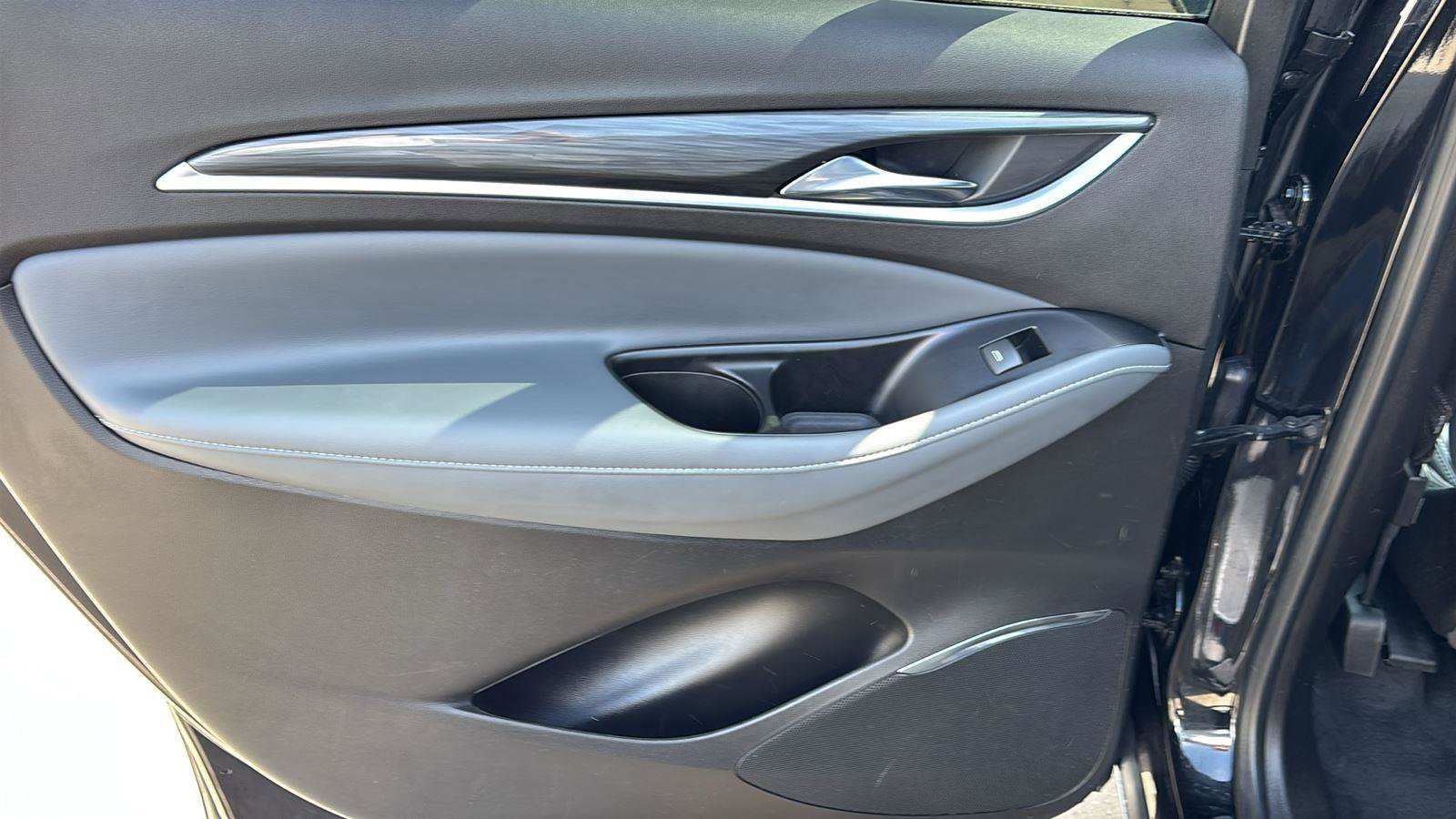 Certified 2023 Buick Enclave Essence FWD image 16