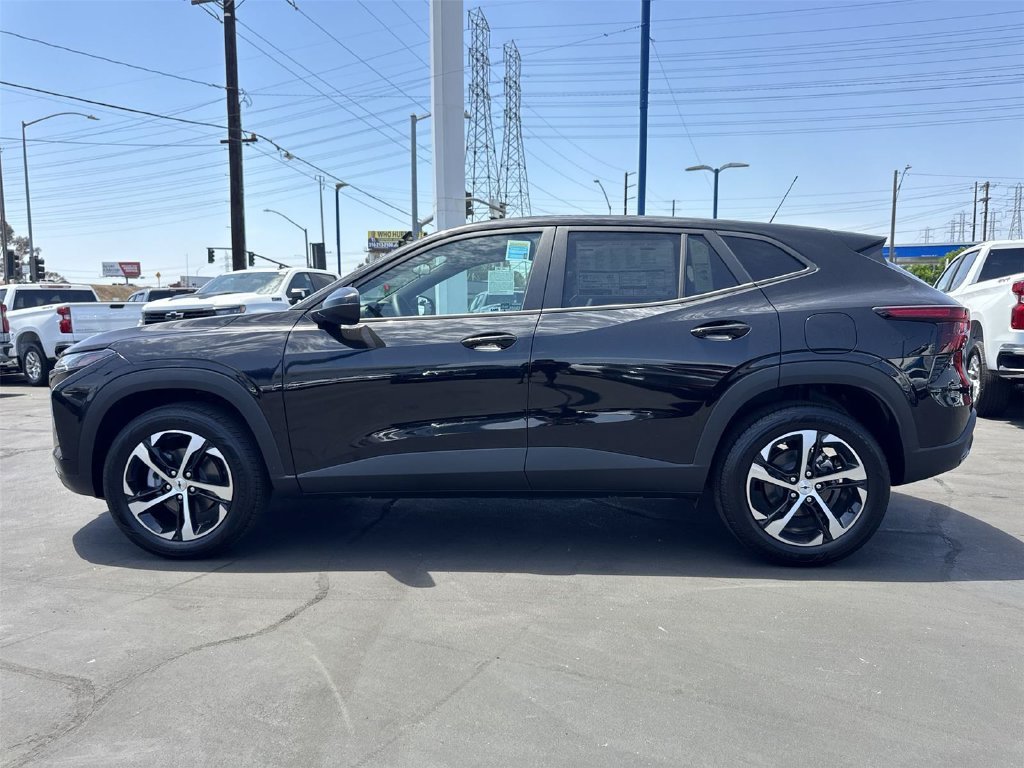 New 2026 Chevrolet Trax RS w/ Driver Confidence Package FWD image 8