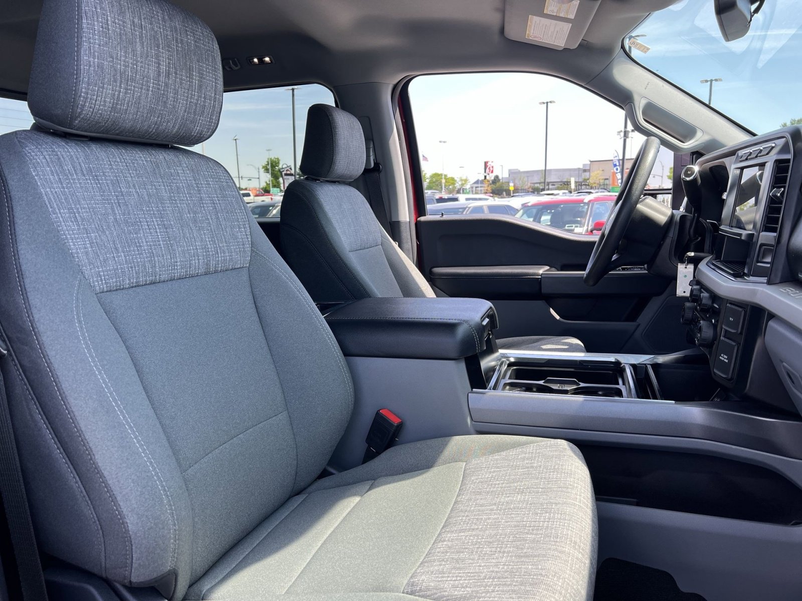 Used 2023 Ford F350 XLT AWD/4WD image 33