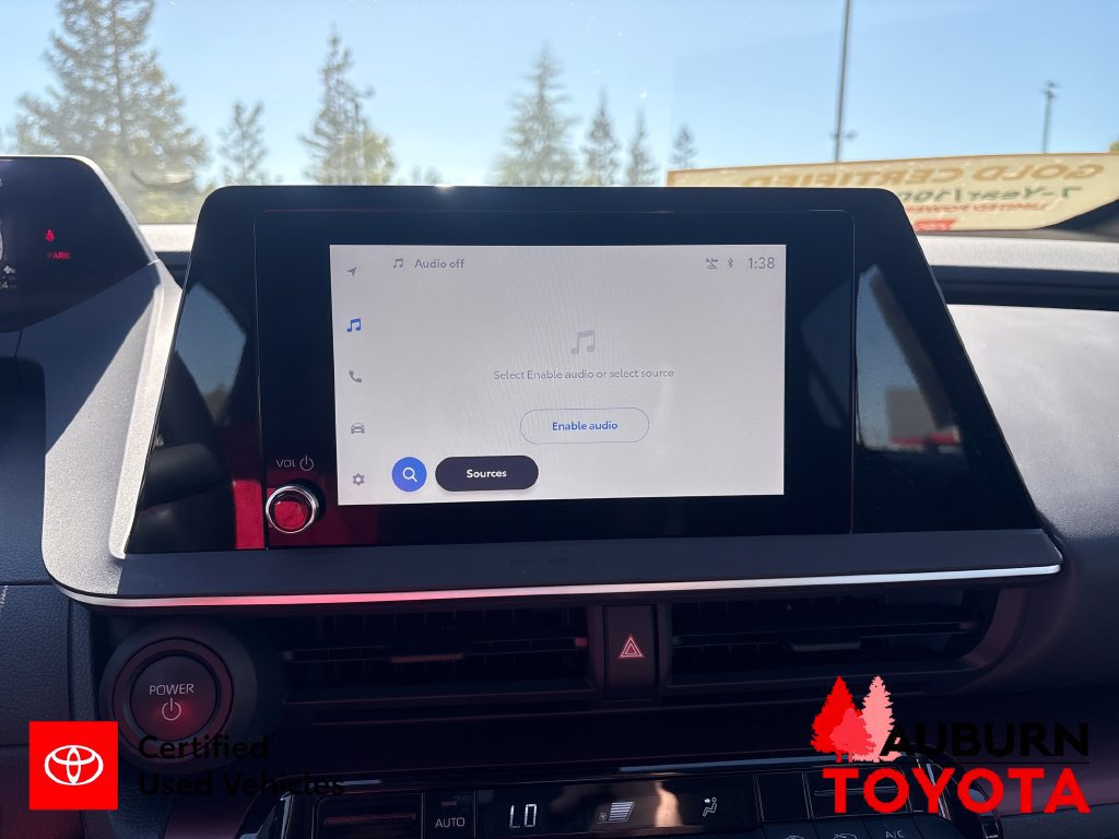Certified 2026 Toyota Prius Plug-In Hybrid FWD image 18