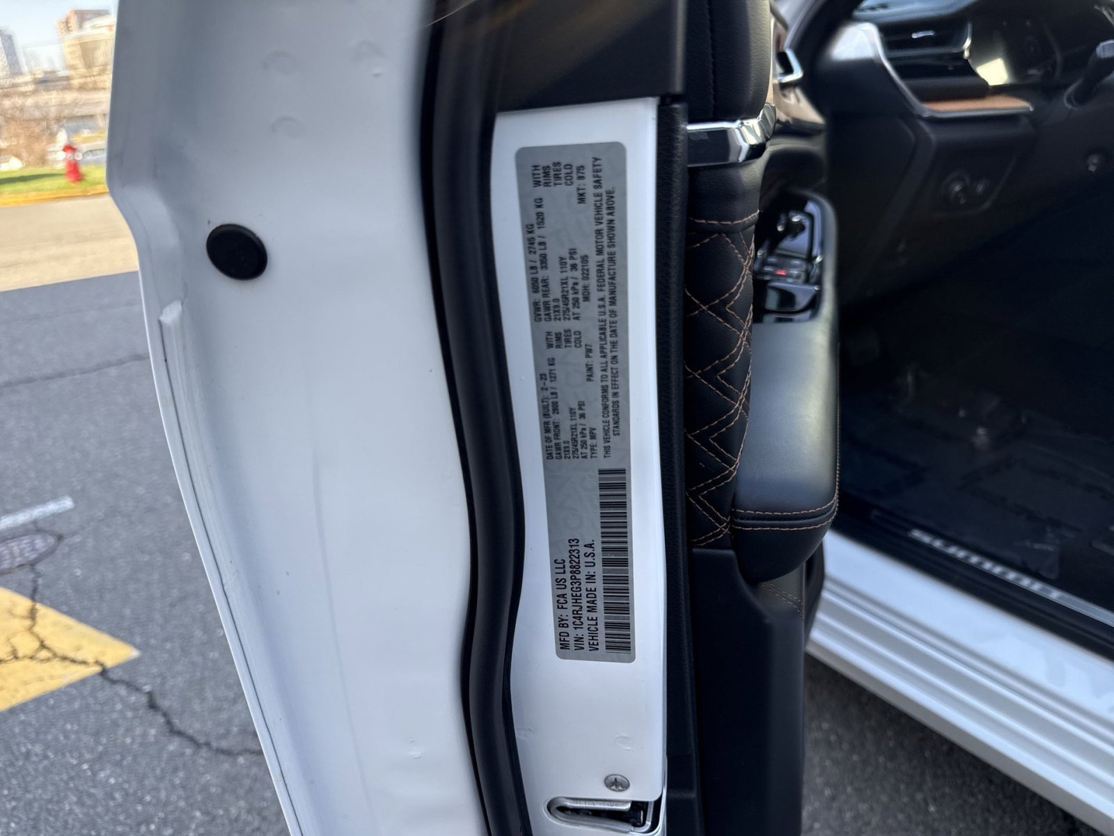 Used 2023 Jeep Grand Cherokee Summit image 29