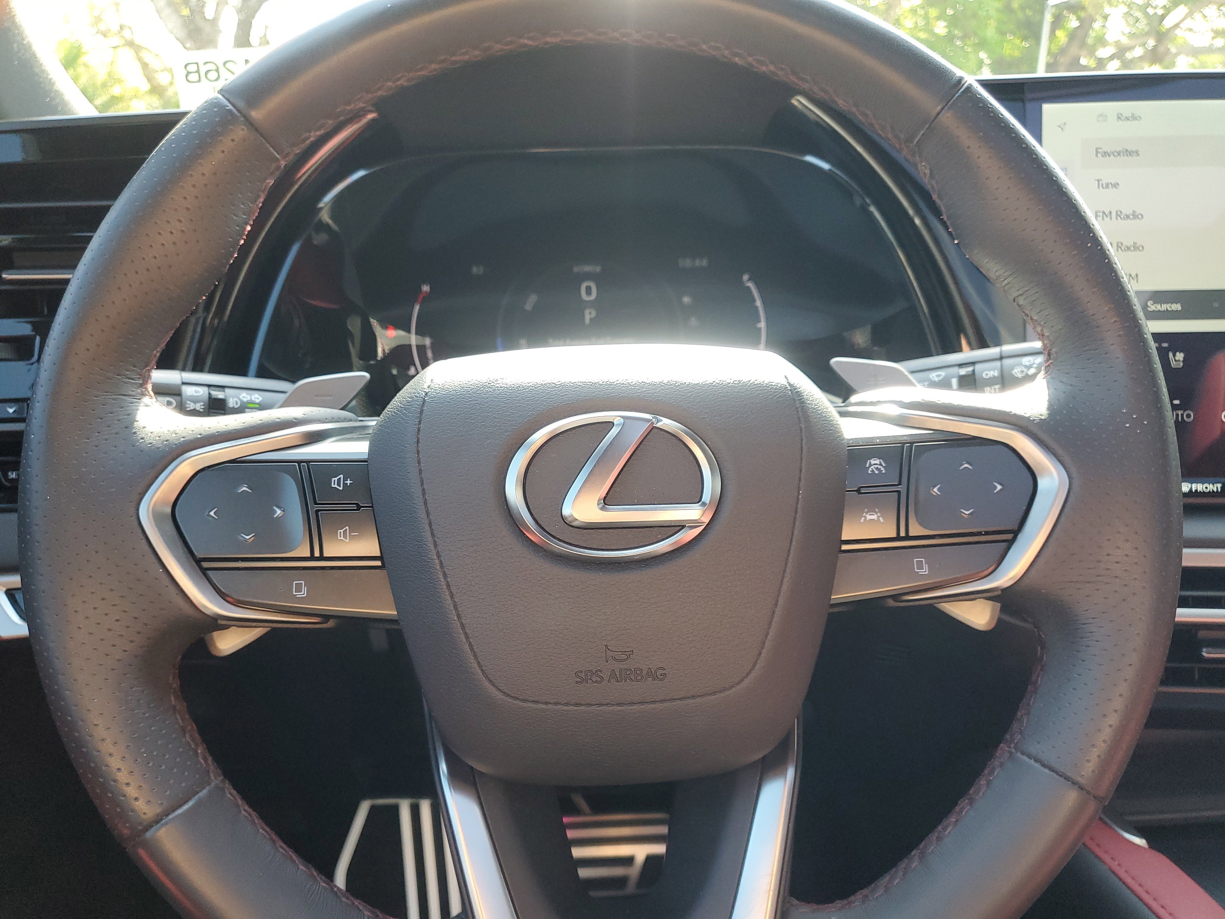 Used 2024 Lexus RX 500h F Sport w/ Cold Area Package image 21