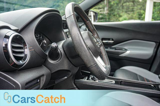 Used 2022 Nissan Kicks SR w/ Premium Package FWD image 19