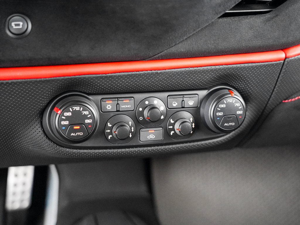 Used 2019 Ferrari 488 Pista Coupe RWD image 25