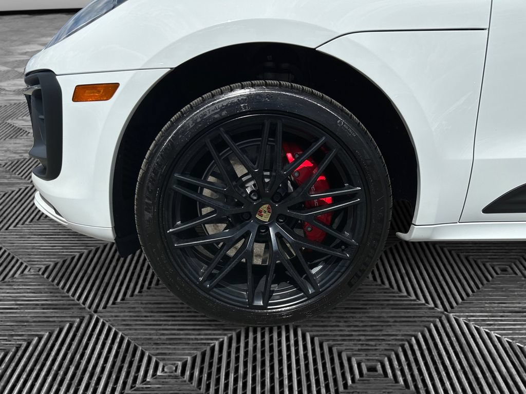 Used 2022 Porsche Macan GTS AWD/4WD image 14