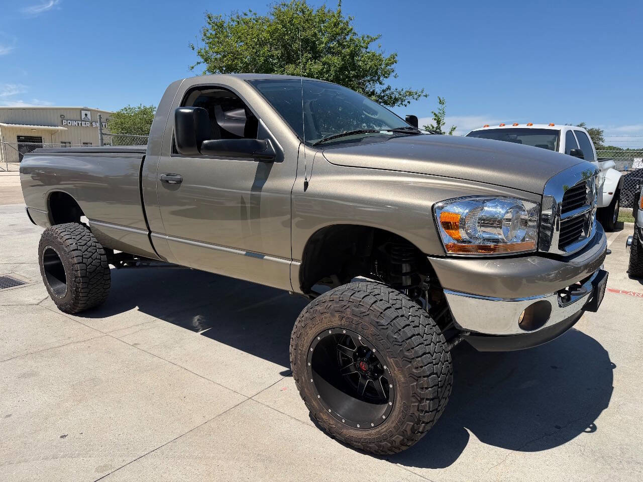 Used 2006 Dodge Ram 2500 Truck SLT w/ Trailer Tow Group image 12