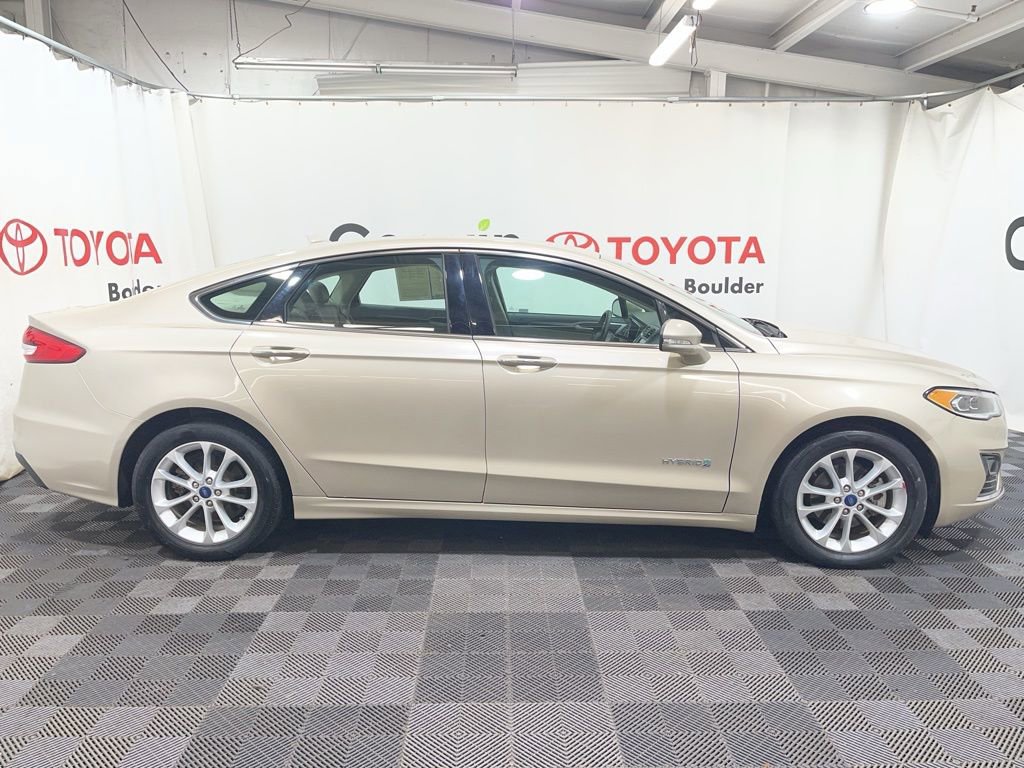 Used 2019 Ford Fusion SEL image 7