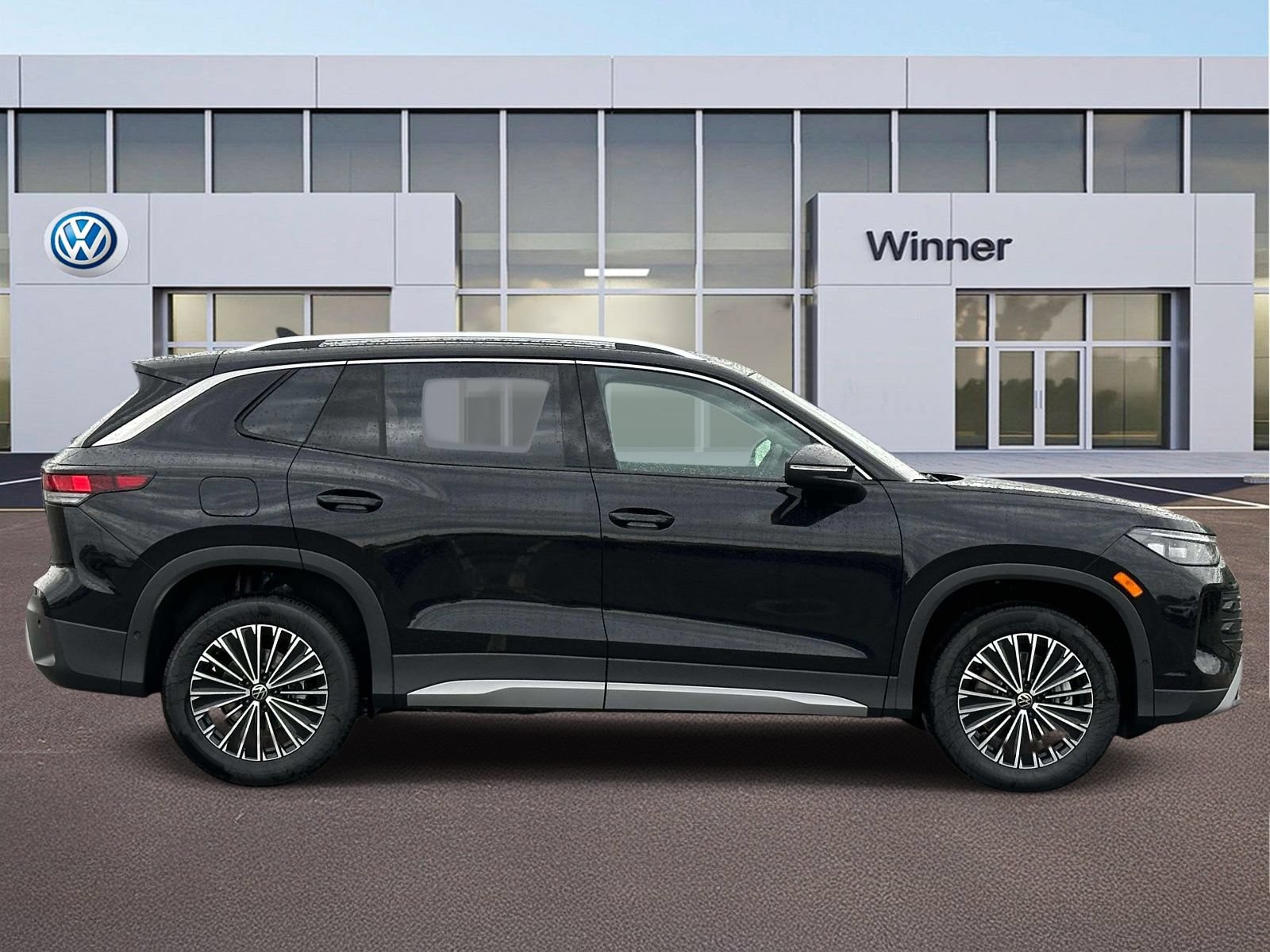 New 2026 Volkswagen Tiguan S AWD/4WD image 6