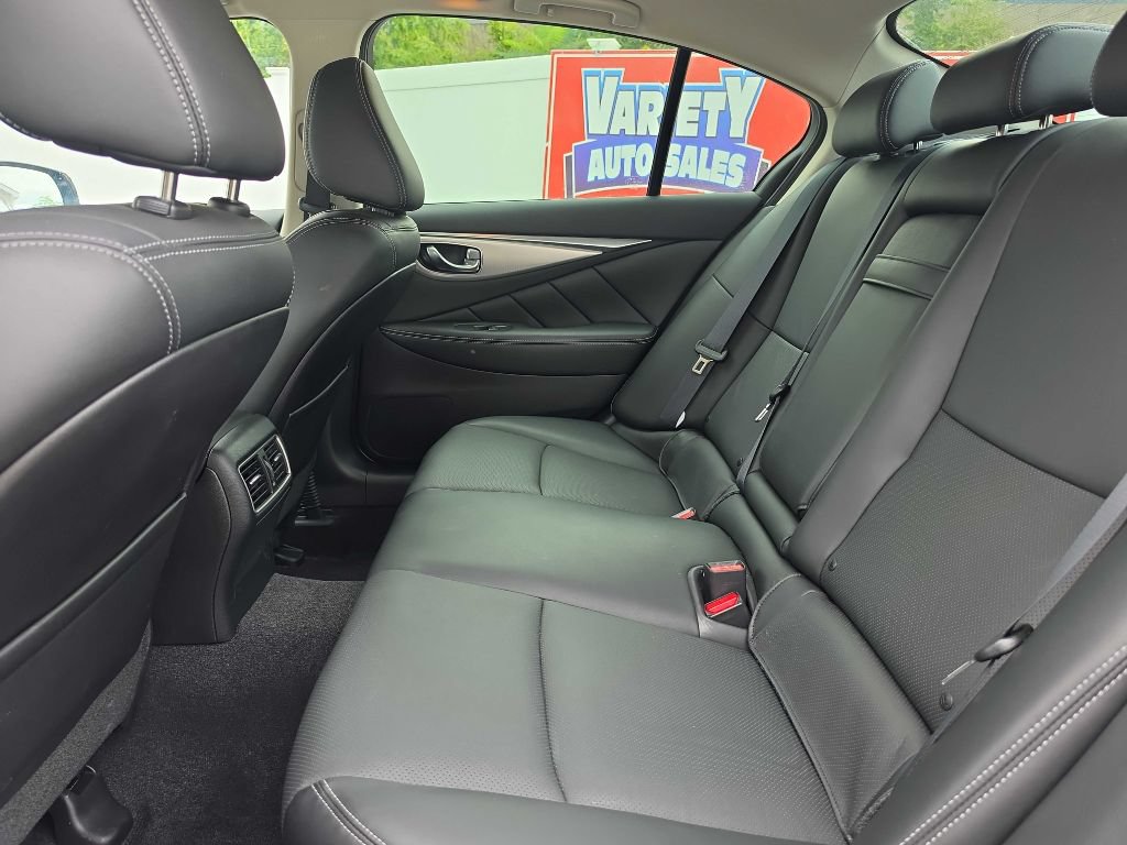 Used 2022 INFINITI Q50 Luxe AWD/4WD image 16