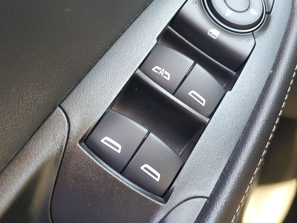 Used 2023 Buick Encore GX Select image 33