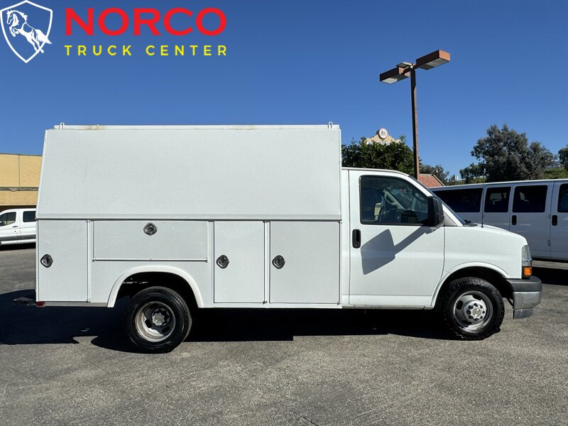 Used 2019 Chevrolet Express 3500 w/ Power Convenience Package RWD image 1
